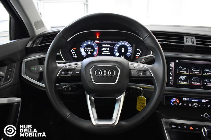 AUDI Q3 SPB 40 TDI quattro S tronic S line edition